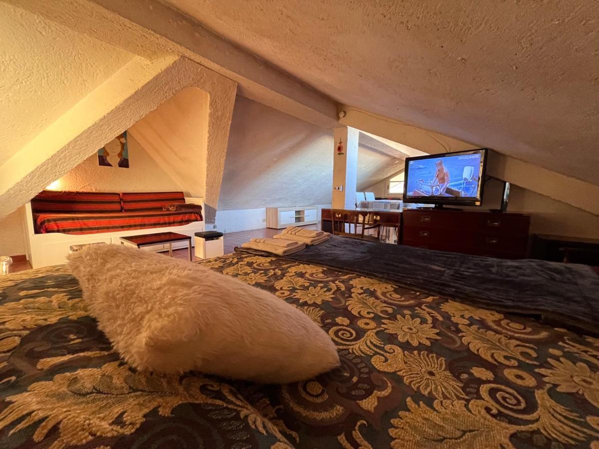 Attico A Roma Appartement Buitenkant foto